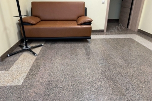 Пол из гранита