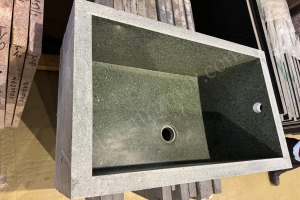 Раковина из искусственного камня