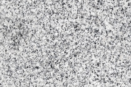 Поступление гранита Роял Вайт
